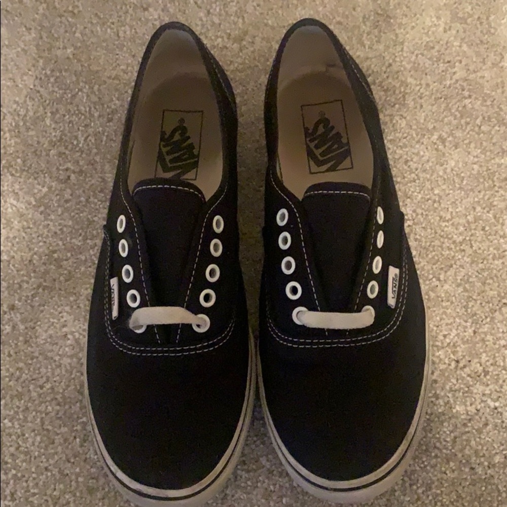 Black Vans Sneaker